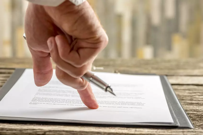 Family meeting with legal advisor, showing when a Will is crucial—highlighting Trusted Will Writing Cobham for essential life planning.